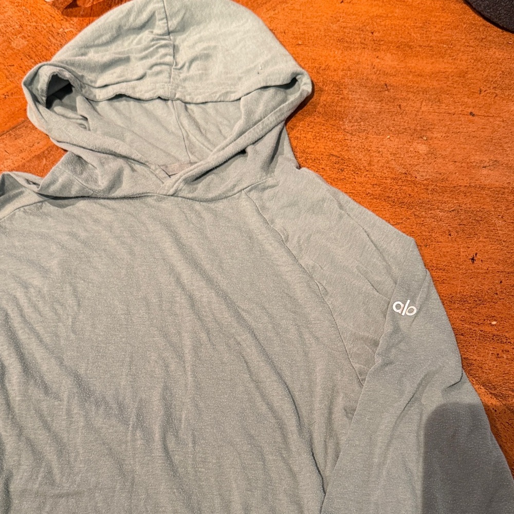 ALO Yoga Men's Teal Hoodie. Size small.